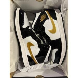 Sz 10 - Jordan 1 Mid Patent Black White Gold